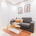 Imhost 8 - Lovely Studio At St Michel-Notre Dame
